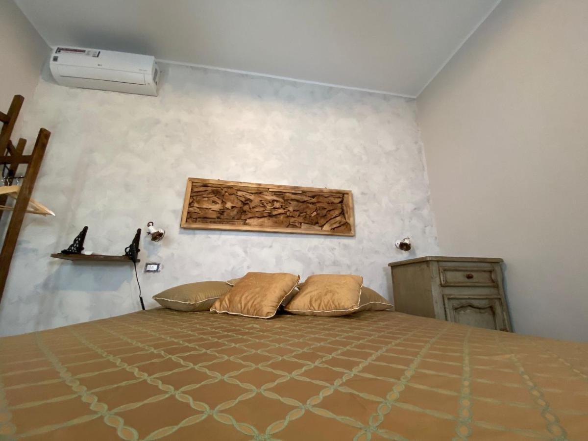 La Fontanella Bed & Breakfast เลชเช ภายนอก รูปภาพ
