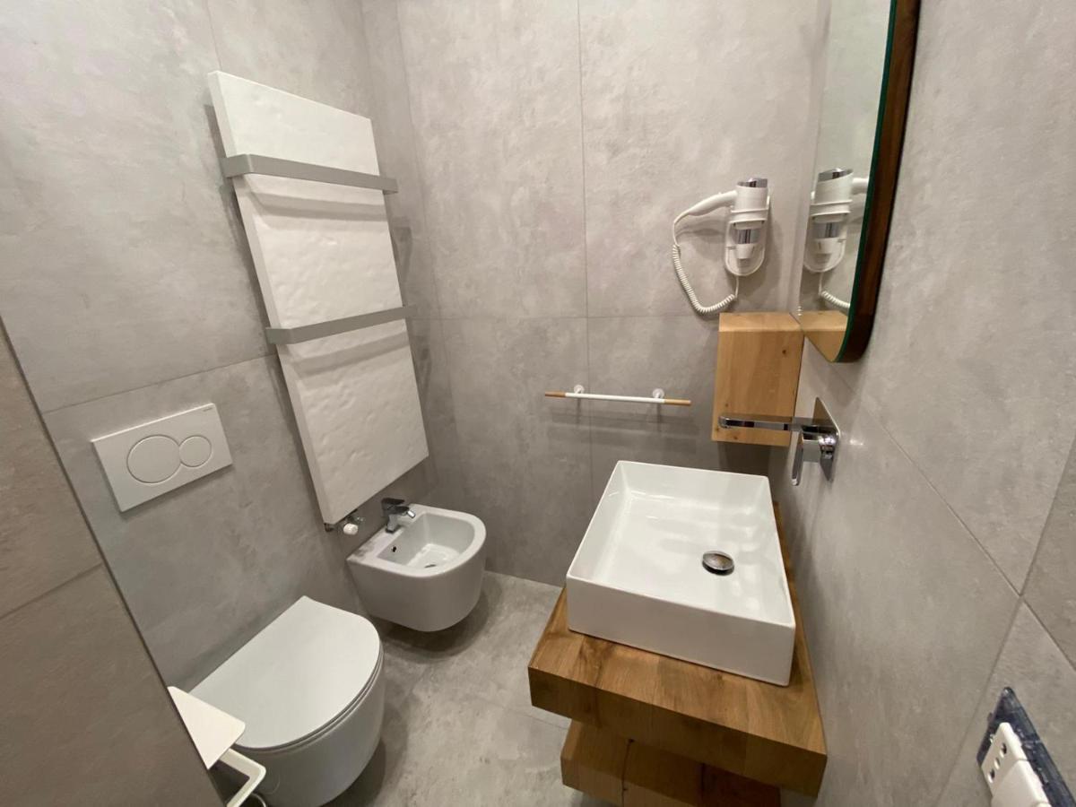 La Fontanella Bed & Breakfast เลชเช ภายนอก รูปภาพ