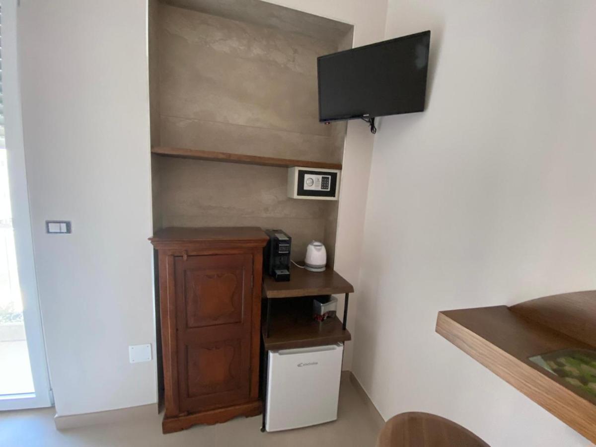 La Fontanella Bed & Breakfast เลชเช ภายนอก รูปภาพ