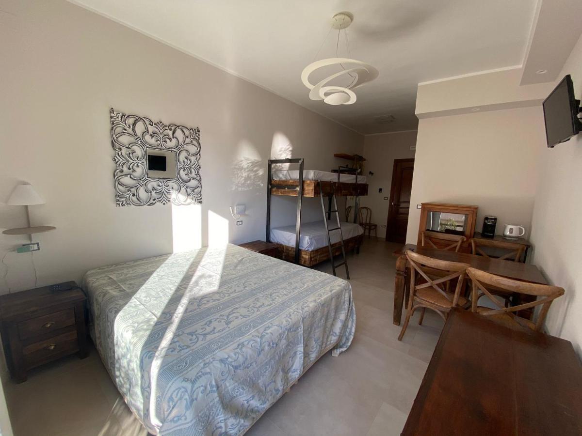 La Fontanella Bed & Breakfast เลชเช ภายนอก รูปภาพ